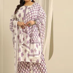 EXTRA LOVE BY LIBAS Women Plus Size Floral Printed Kurta with Trousers & Dupatta-56
