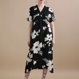BLACK & BLAH BLAH Relaxed Fit Floral Printed A-Line Midi Dress-image-3