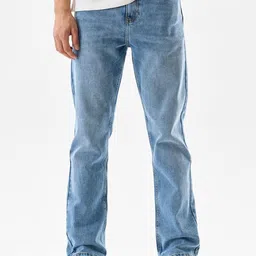 Snitch Men Straight Fit Mid-Rise Light Fade Stretchable Jeans-image-29