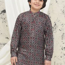 Aj DEZInES Boys Floral Embroidered Band Collar Sequinned Straight Kurta-29