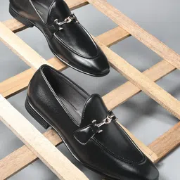 WAVE WALKER Men Loafers-image-57