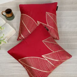 HOSTA HOMES Maroon & Gold-Toned Set of 2 Velvet Square Cushion Covers-image-77