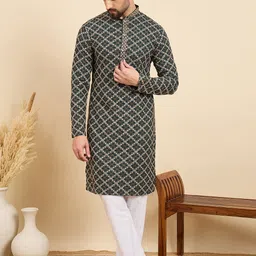 House of Pataudi Geometric Embroidered Thread Work Mandarin Collar Straight Kurta-image-72