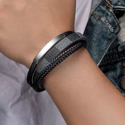 Jewels Galaxy Men Leather Silver-Plated Bracelet-image-69