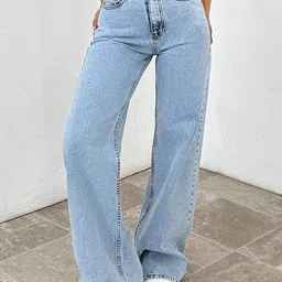 Crazeis Women Comfort Straight Fit High-Rise Light Fade Jeans-picture-8