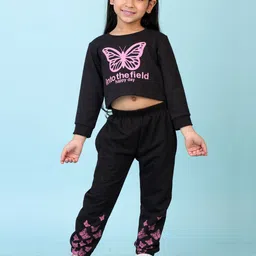 KUCHIPOO Girls Printed Round Neck Crop T-Shirt With Jogger-image-80