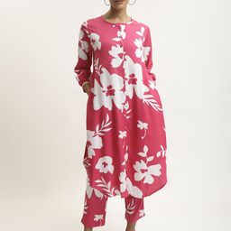 BLACK & BLAH BLAH Floral Printed A-Line Kurta with Trousers-39
