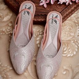 carrito Women Embroidered Pointed Toe Mules-picture-41