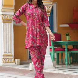 Kiana House Of Fashion Women Floral Printed Regular Pure Cotton Kurta with Trousers-picture-19