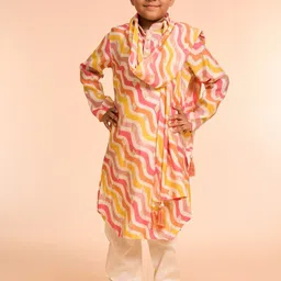 Manyavar Boys Leheriya Printed Kurta with Pyjama & Dupatta-picture-21