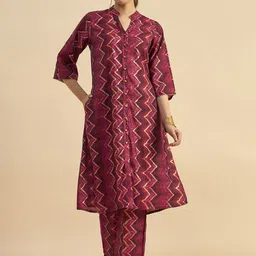 Azira Abstract Printed Tunic & Trouser Co-Ords-picture-16