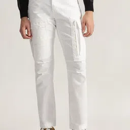 Iconic Men Cotton Mid-Rise Cargos Trousers-image-17