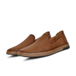 Big Boon Men Textured Loafers-image-53