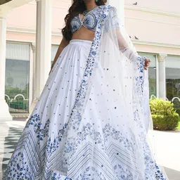 DIVASTRI Embroidered Thread Work Semi-Stitched Lehenga & Unstitched Blouse With Dupatta-picture-11