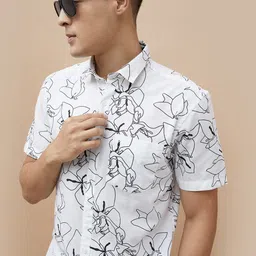 CODE by Lifestyle Men Floral Printed Spread Collar Cotton Casual Shirt-image-76