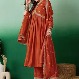 URMIR FASHION Women Embroidered Regular Kurta with Trousers & With Dupatta-picture-40