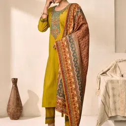 WOMEN PLUS Women Ethnic Motifs Embroidered Regular Thread Work Kurta with Trousers & With Dupatta-picture-0