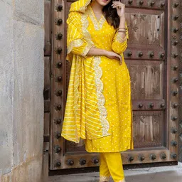 NIZA FASHION Women Bandhani Printed Silk Kurta with Trousers & Dupatta-picture-10