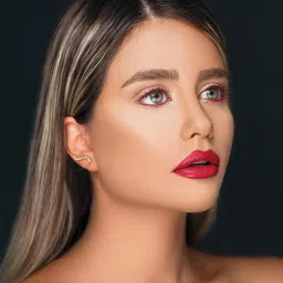 grasp Makeup combo kit of compact , lipstick, Brush, Eyeliner puff image 2