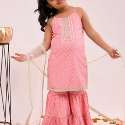 i love legacy Girls Floral Printed Regular Kurta with Sharara & With Dupatta-picture-44