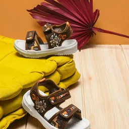 KATS Kids-Unisex Brown Sports Sandals-image-96