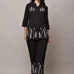 HERE&NOW Women Black Pure Cotton Embroidered Co-Ords-picture-4