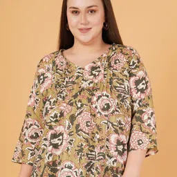 Sztori Women Floral Printed V-Neck Cotton Plus Size Top-image-51