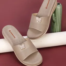 Jootavoota Women Solid EmbellishedOpen Toe Regular Flats-image-48