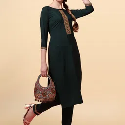 Anouk Rustic Floral Yoke Design Round Neck Thread Work Straight Kurta With Trousers-29