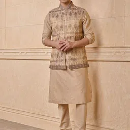 Tasva Men Mandarin Collar Straight Kurta with Churidar With Nehru jacket-picture-34