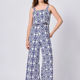 Outzidr Printed Square Neck Sleeveless Top With Trousers Co-Ords-picture-8