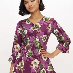 DressBerry Floral Print Bell Sleeve Crepe Top-image-67