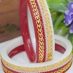 SATTIK Women Pack of 4 Plastic Red & White Gold-plated Shakha Pola-picture-31