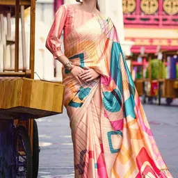 DIVASTRI Floral Satin Saree-image-29