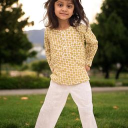 MYZUIE Unisex Kids Printed Night suit-picture-15