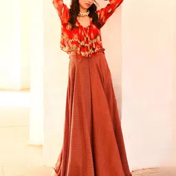Pallavi Jaipur Gulbahar Chilly Printed Boho Top And Skirt With Belt image 2