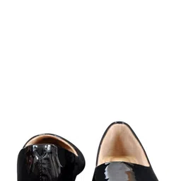 saanvishubh Women Slip-On Sneakers-36