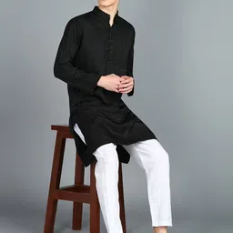 PREEN Men Regular Kurta with Pyjamas image 4