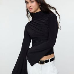 Trendyol Bell Sleeve Crop Top-picture-14