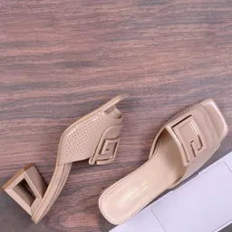 Ronnie Grey Textured PU Block Sandals with Buckles-10