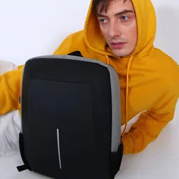 French Accent Men Colourblocked Backpack-10