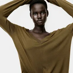 H&M V-Neck Jumper-image-82