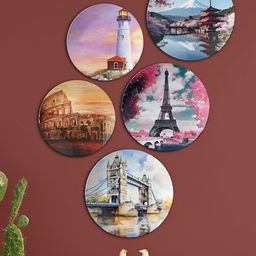 THE QUIRKY HOME Globe Trotter's Gallery White & Pink 5 Pieces Printed Ceramic Wall Plates-34