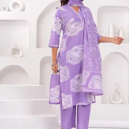 CRENOL THREADS Abstract Printed V-Neck Pure Cotton Kurta with Trouser & Dupatta image 3