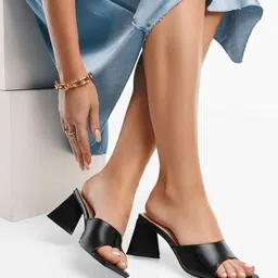 Baespice Party Block Classy Triangle Heels-image-8
