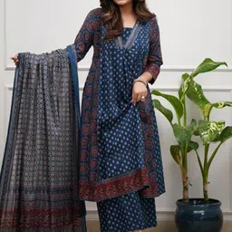 Anni Designer Women Ethnic Motifs Printed Kurta with Palazzos & Dupatta-picture-46