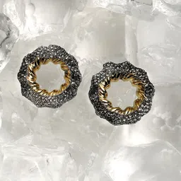 SOHI Contemporary Studs Earrings-63