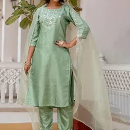 VredeVogel Women Embroidered Regular Kurta with Trousers & With Dupatta-51