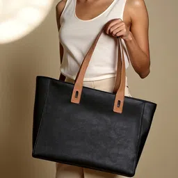 Toteteca PU Structured Shoulder Bag image 4
