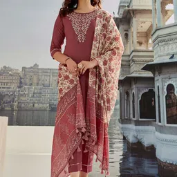 Ekta Textiles Women Floral Yoke Design Regular Thread Work Kurta with Trousers & With Dupatta-41